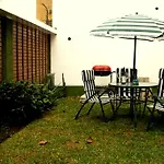 Lynik La Casa De Blanca